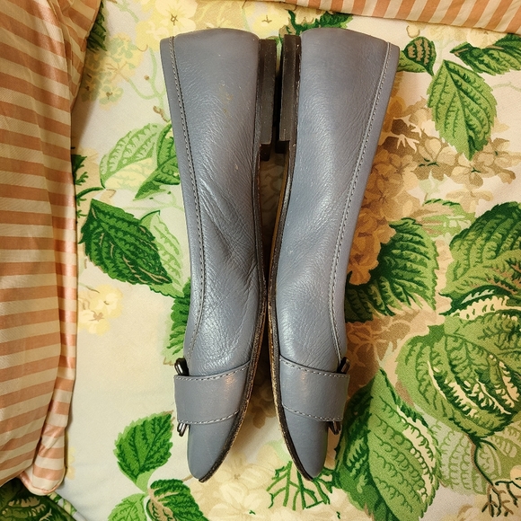 FENDI !!! Pointed Toe Ballerina Flats w/ Buckle ! - Picture 9 of 16